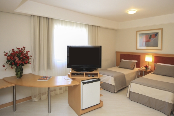Hotel Bienal Suites